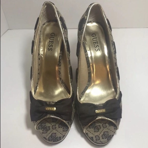 GUESS Tatyanna Gold & Brown Wood Wedge 3.75”, 10 - Picture 2 of 7